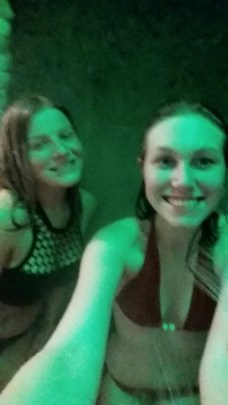 Trying to get a good picture of this amazing shower thingie